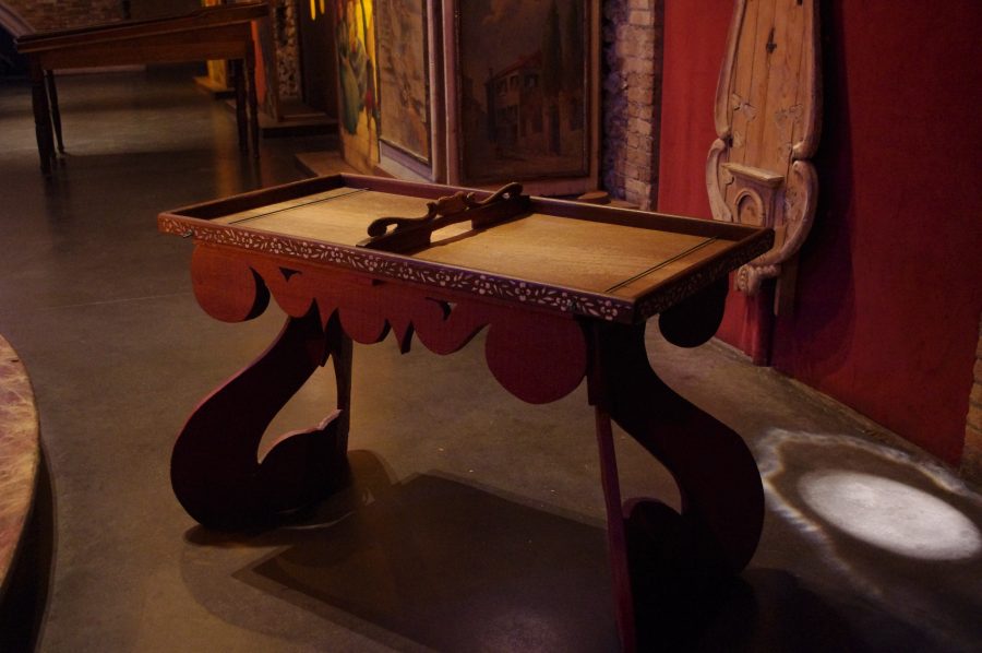 Attraction - Table à élastiques